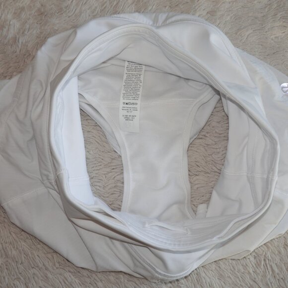 Women's Size 0 Lululemon Speed Up High-Rise Lined Short 2.5" Inseam, White - Picture 6 of 6
